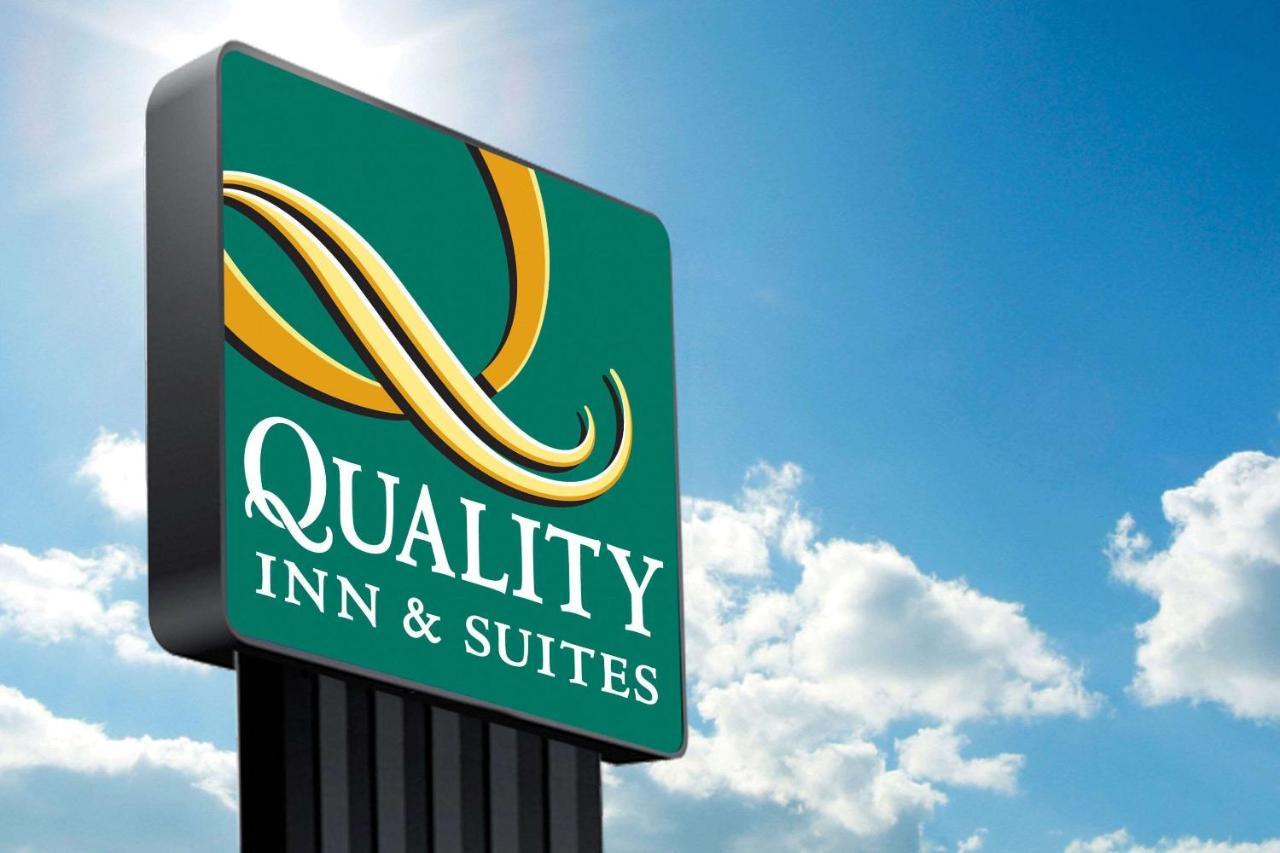 Quality Inn & Suites Ardmore Exterior photo